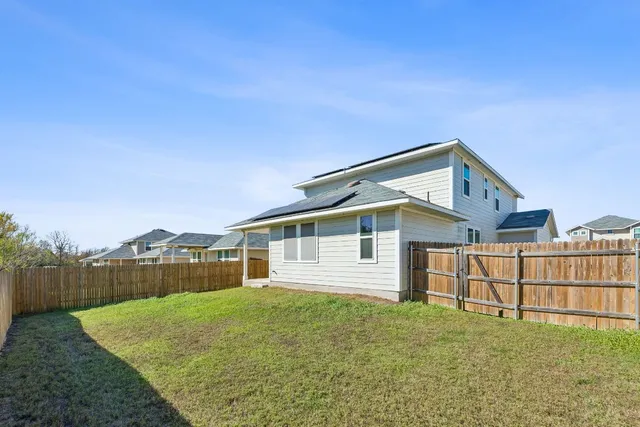 $315,000 | 316 Insider Loop, Elgin, TX 78621