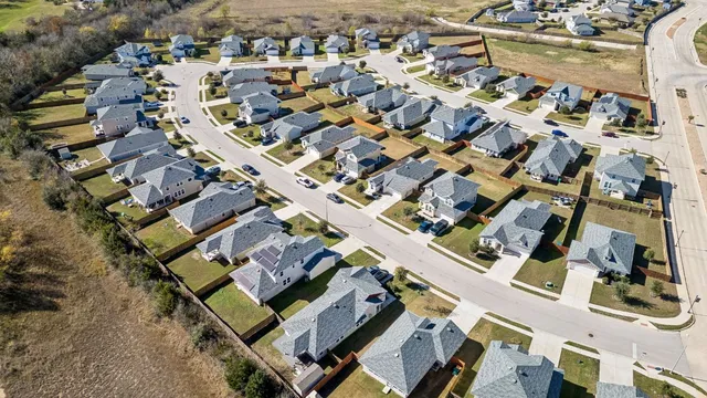 $315,000 | 316 Insider Loop, Elgin, TX 78621