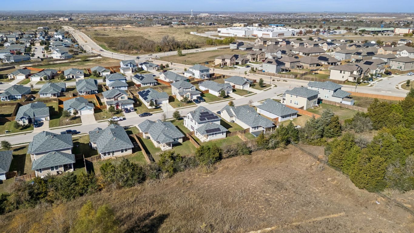 316 Insider Loop Elgin, TX 78621 - Photo 36 of 39 View of property location featuring nearby suburban area