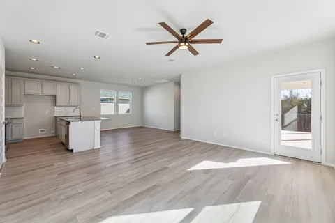 $315,000 | 316 Insider Loop, Elgin, TX 78621