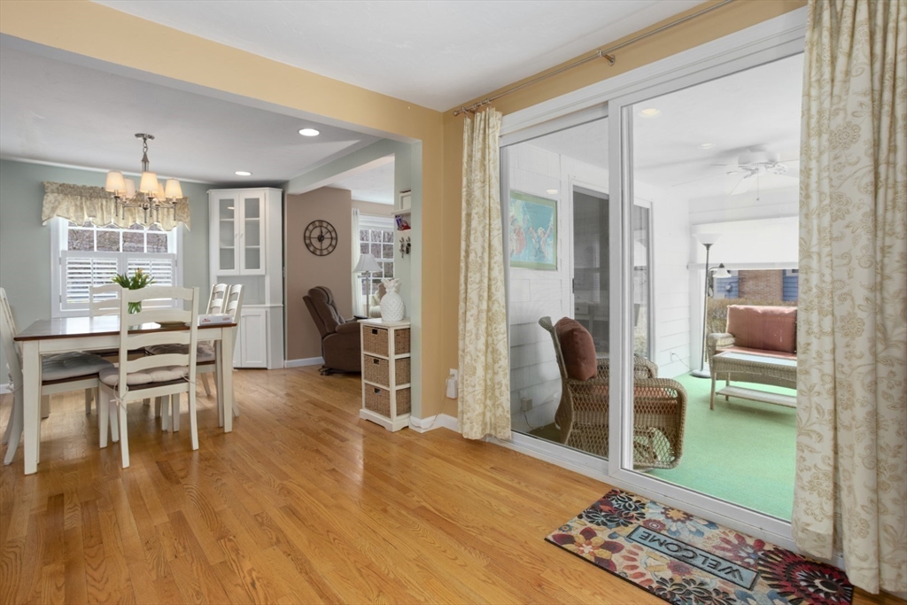 3 Dunster Road Bedford, MA 01730 - Photo 12 of 30 Gallery Image 12