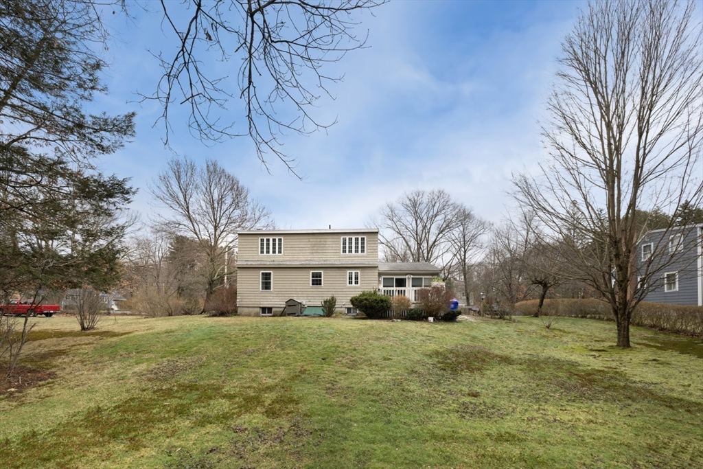 3 Dunster Road Bedford, MA 01730 - Photo 4 of 30 Gallery Image 4
