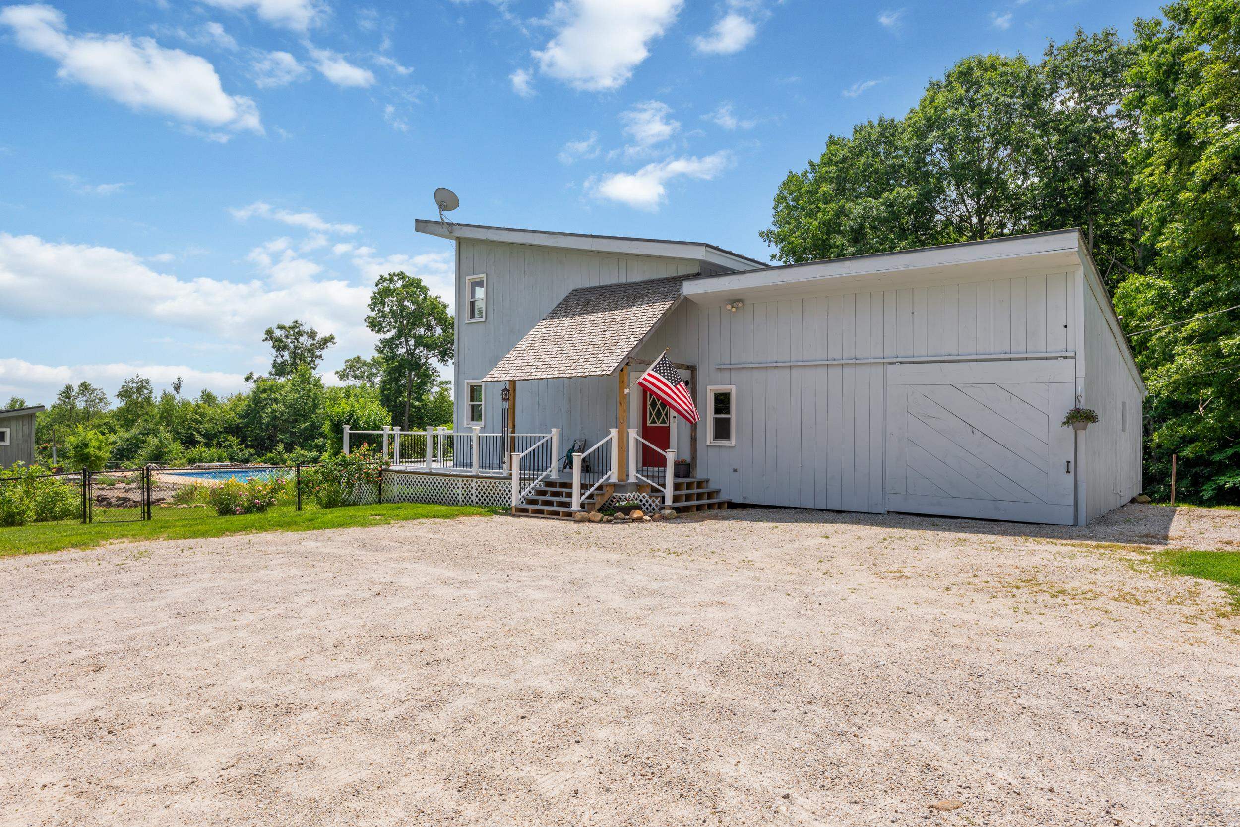 551 Reservoir Road Deering, NH 03244 - Photo 2 of 34 Gallery Image 2