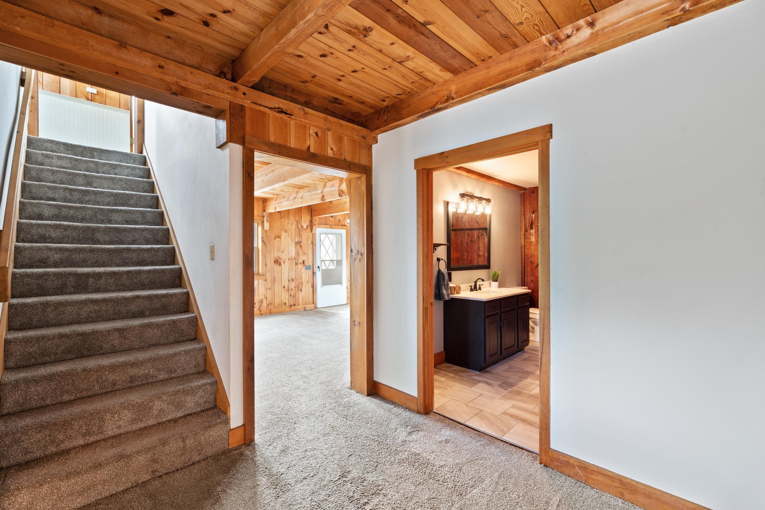 551 Reservoir Road Deering, NH 03244 - Photo 23 of 34 Gallery Image 23