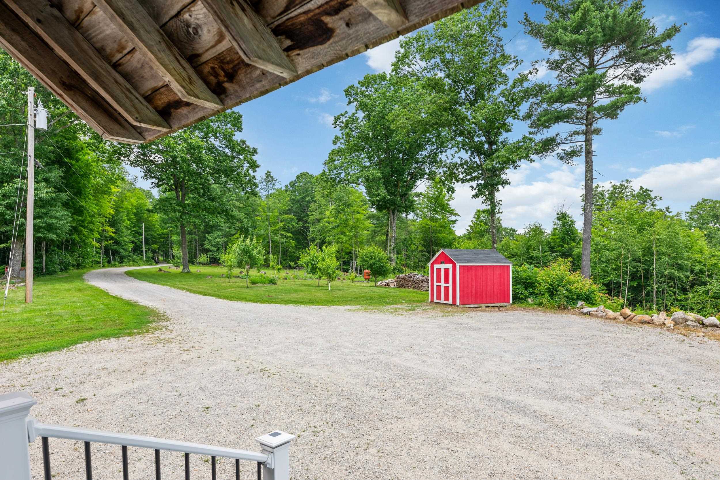 551 Reservoir Road Deering, NH 03244 - Photo 4 of 34 Gallery Image 4