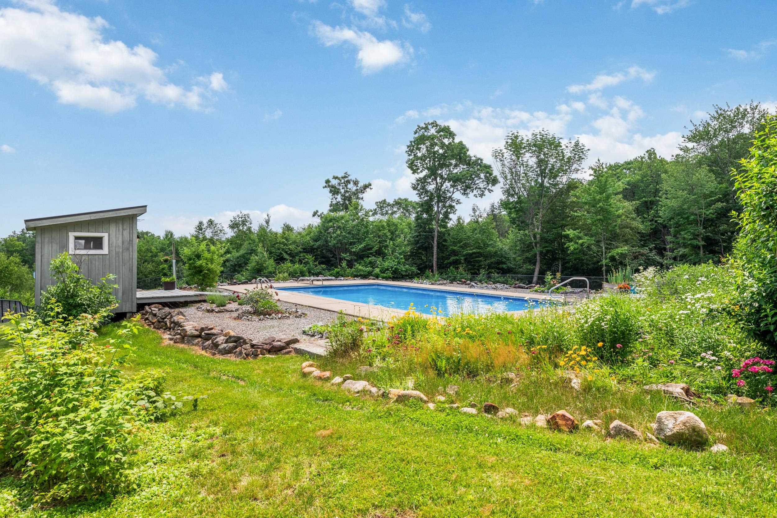 551 Reservoir Road Deering, NH 03244 - Photo 6 of 34 Gallery Image 6