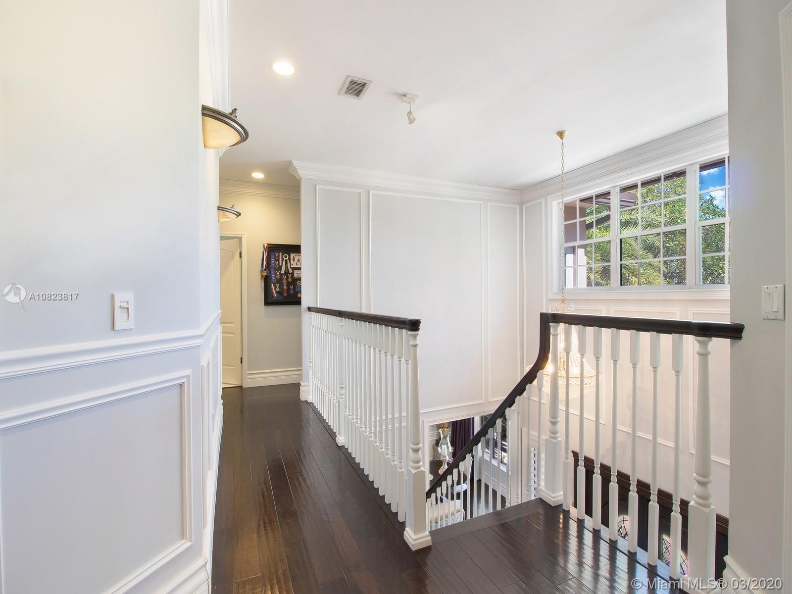34 Southwest 22nd Road Miami, FL 33129 - Photo 9 of 15