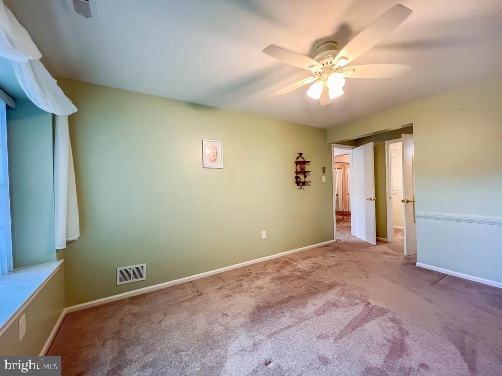 73102 Delaire Landing Road, Unit 102 Philadelphia, PA 19114 - Photo 19 of 38