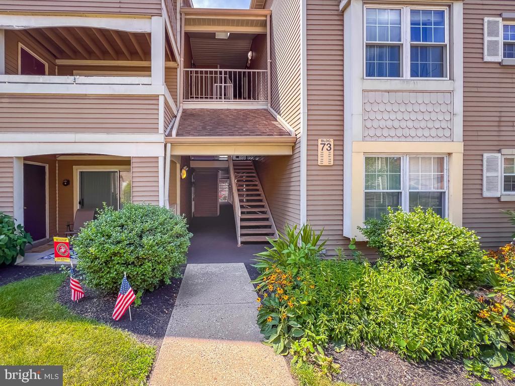 73102 Delaire Landing Road, Unit 102 Philadelphia, PA 19114 - Photo 3 of 38