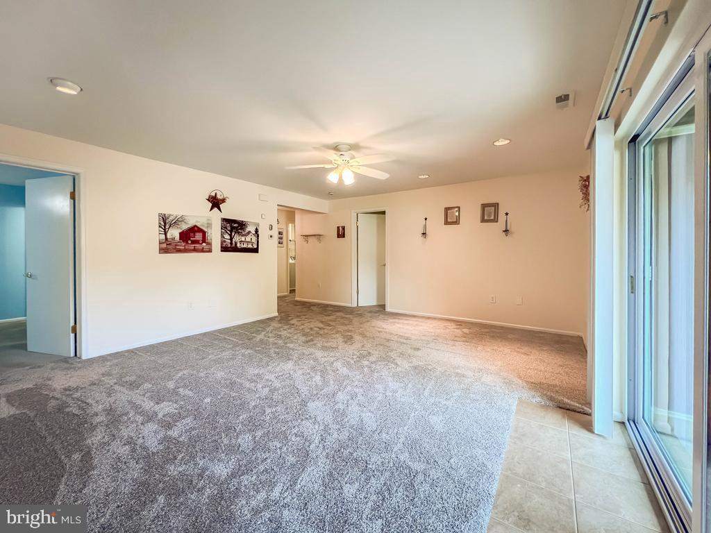73102 Delaire Landing Road, Unit 102 Philadelphia, PA 19114 - Photo 9 of 38