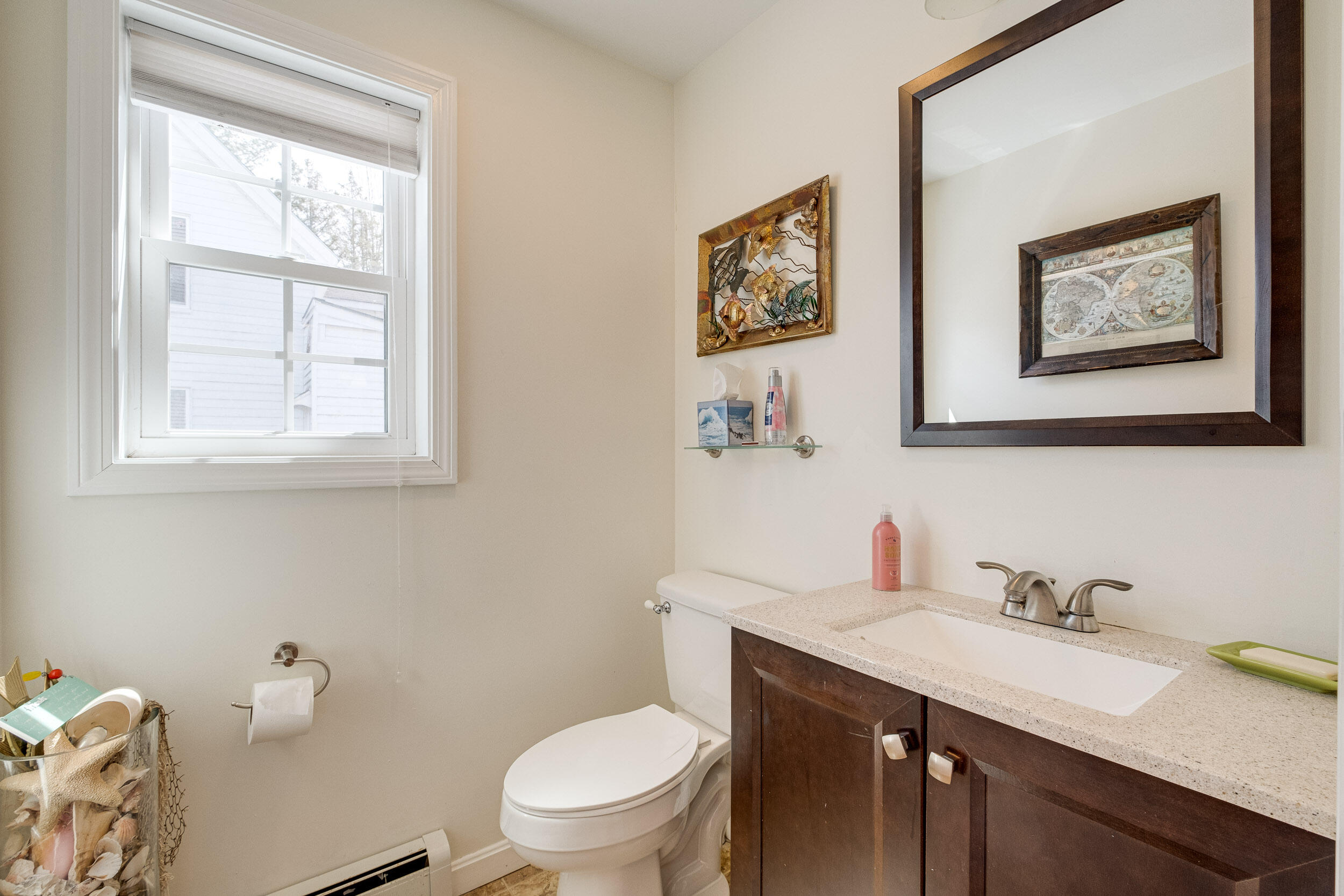 19 Rochester Street, Unit 2 Westbrook, ME 04092 - Photo 10 of 22 9 Rochester St #1_Westbrook_09