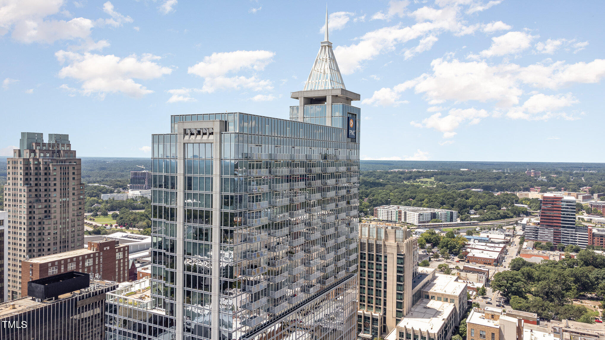 a picture of city view