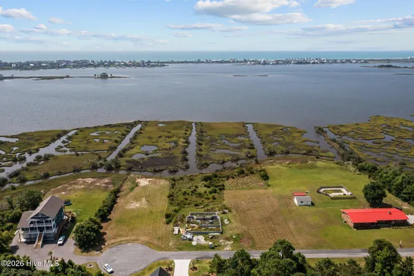 $585,000 | 110 Sea Level Lane, Sneads Ferry, NC 28460