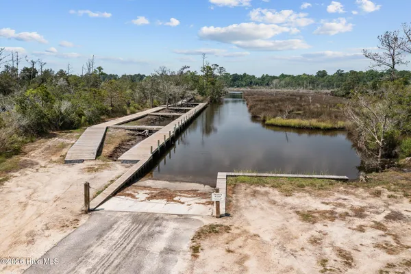 $585,000 | 110 Sea Level Lane, Sneads Ferry, NC 28460