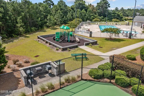 $585,000 | 110 Sea Level Lane, Sneads Ferry, NC 28460