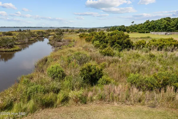 $585,000 | 110 Sea Level Lane, Sneads Ferry, NC 28460