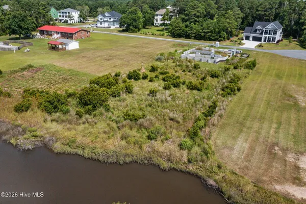 $585,000 | 110 Sea Level Lane, Sneads Ferry, NC 28460