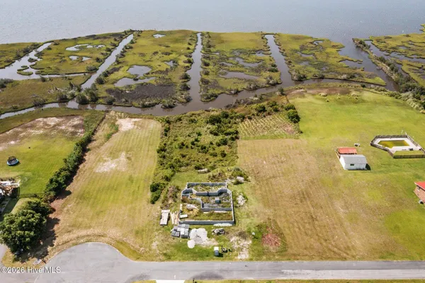 $585,000 | 110 Sea Level Lane, Sneads Ferry, NC 28460