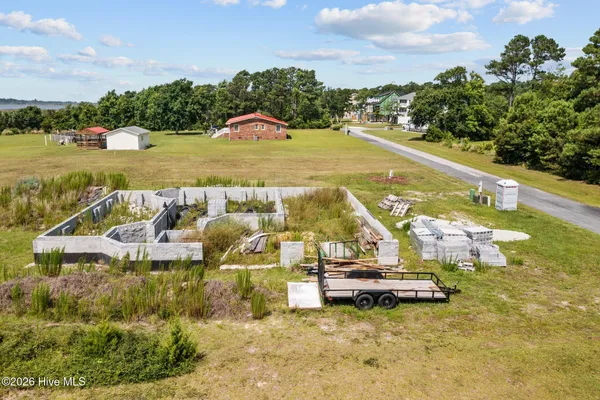 $585,000 | 110 Sea Level Lane, Sneads Ferry, NC 28460