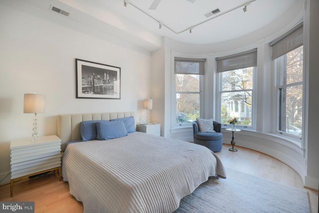 $745,000 | 442 M Street Northwest, Unit 3, Washington, DC 20001