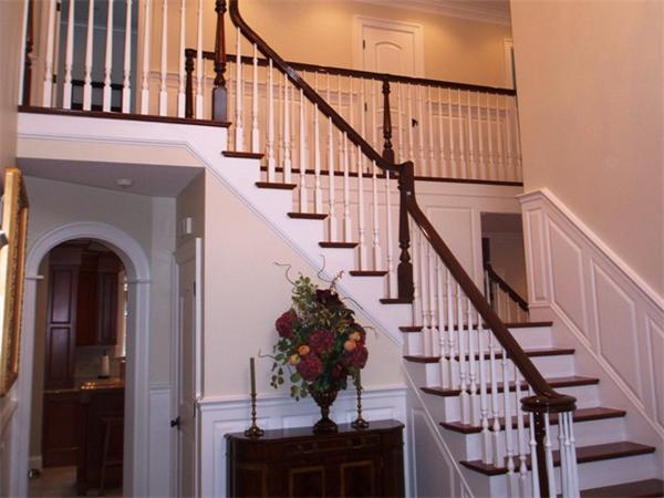 185 Country Way Needham, MA 02492 - Photo 3 of 13