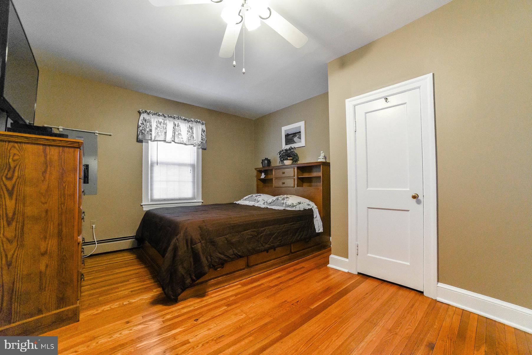 23235 Colton Point Road Avenue, MD 20609 - Photo 12 of 40 Main level bedroom