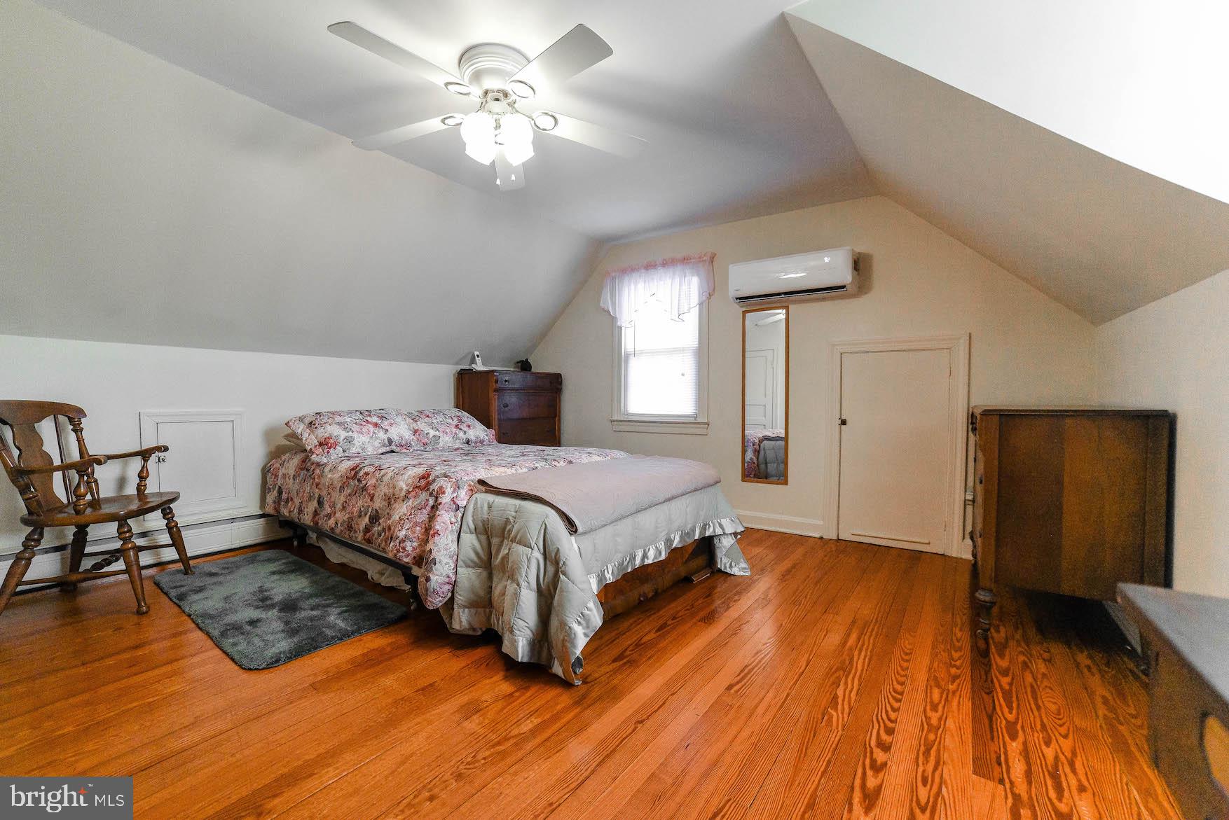 23235 Colton Point Road Avenue, MD 20609 - Photo 23 of 40 2nd upstairs bedroom