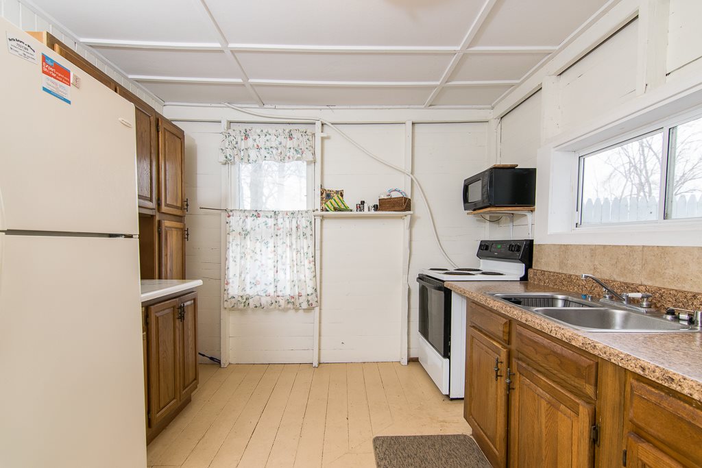1060 Hathaway Point Road St. Albans Town, VT 05488 - Photo 20 of 34