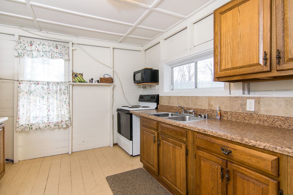 1060 Hathaway Point Road St. Albans Town, VT 05488 - Photo 21 of 34