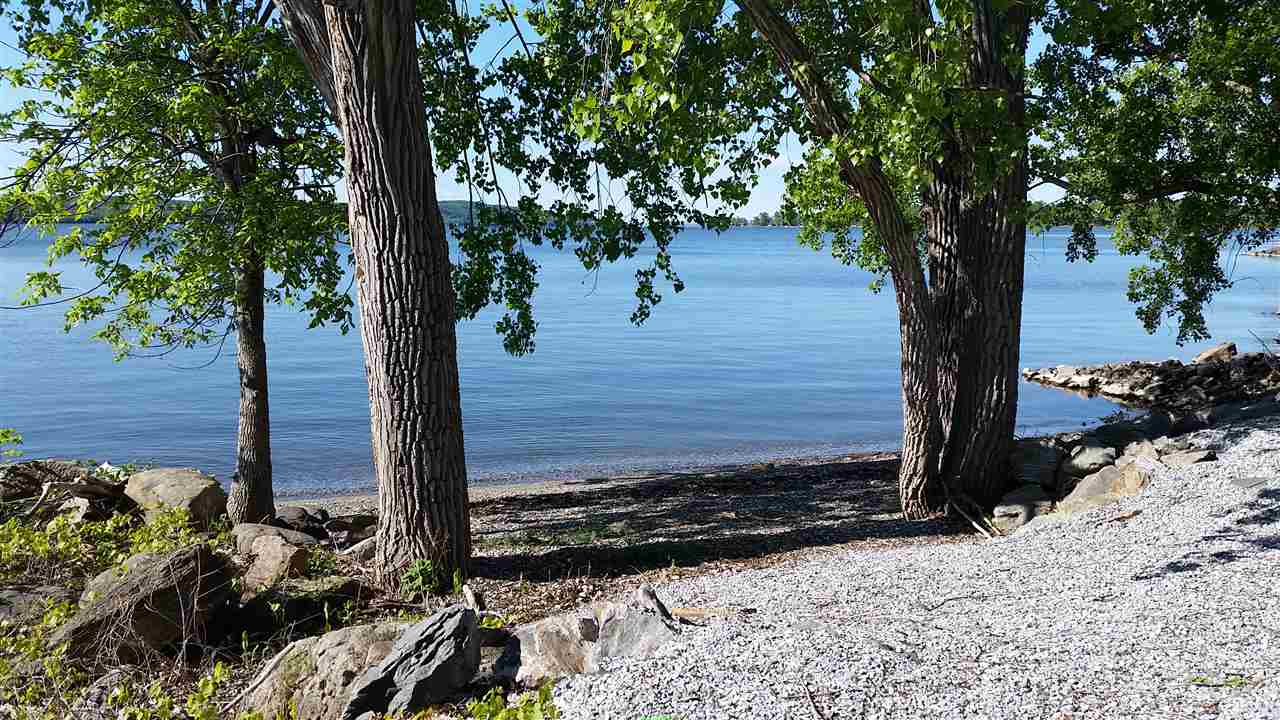 1060 Hathaway Point Road St. Albans Town, VT 05488 - Photo 5 of 34