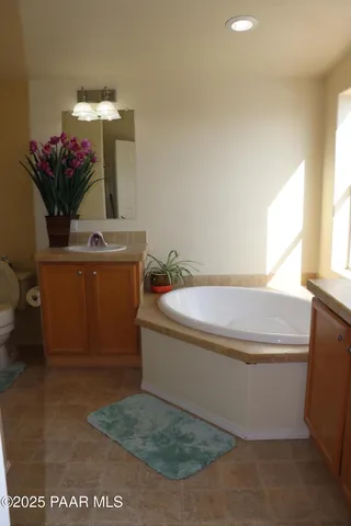 $280,000 | 44175 Cattle Drive, Ash Fork, AZ 86320