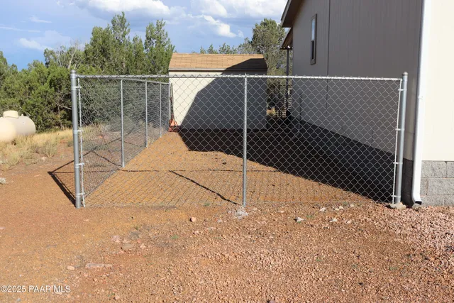 $280,000 | 44175 Cattle Drive, Ash Fork, AZ 86320