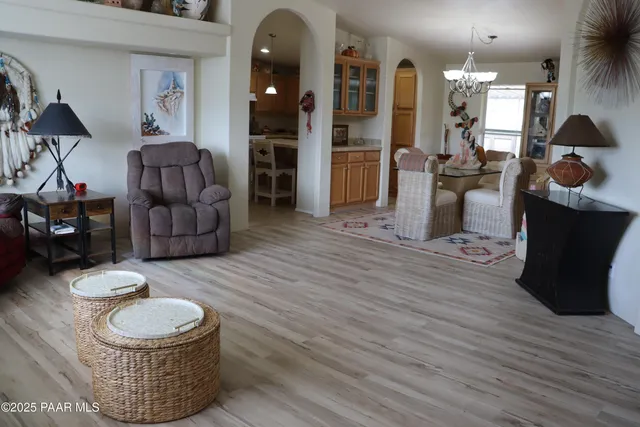 $280,000 | 44175 Cattle Drive, Ash Fork, AZ 86320