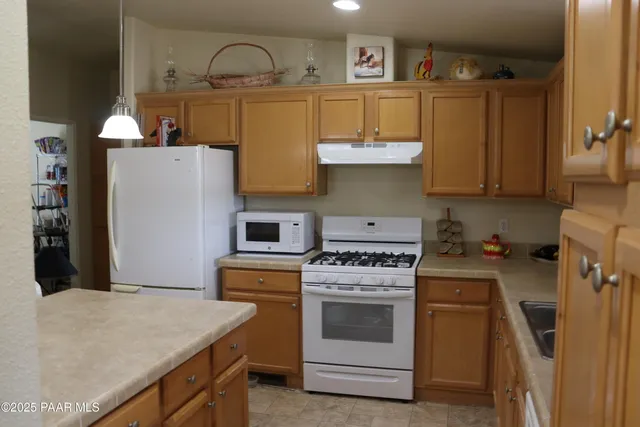 $280,000 | 44175 Cattle Drive, Ash Fork, AZ 86320