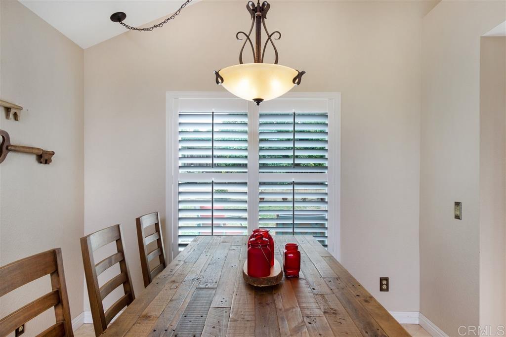 1465 Ozark Road Oceanside, CA 92056 - Photo 8 of 25