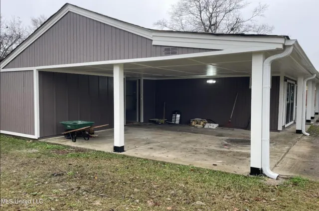 $141,900 | 1316 Brooks Drive, Clarksdale, MS 38614