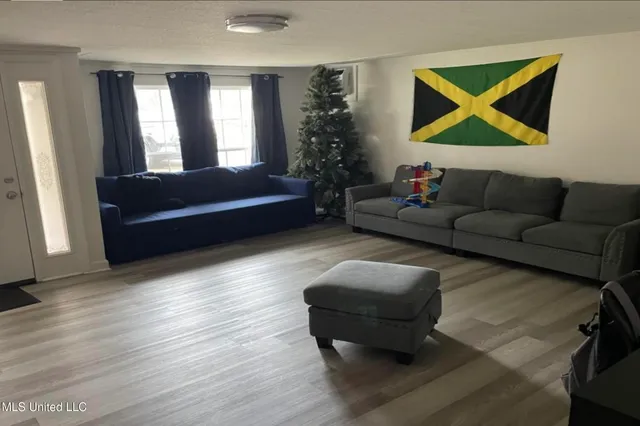 $141,900 | 1316 Brooks Drive, Clarksdale, MS 38614