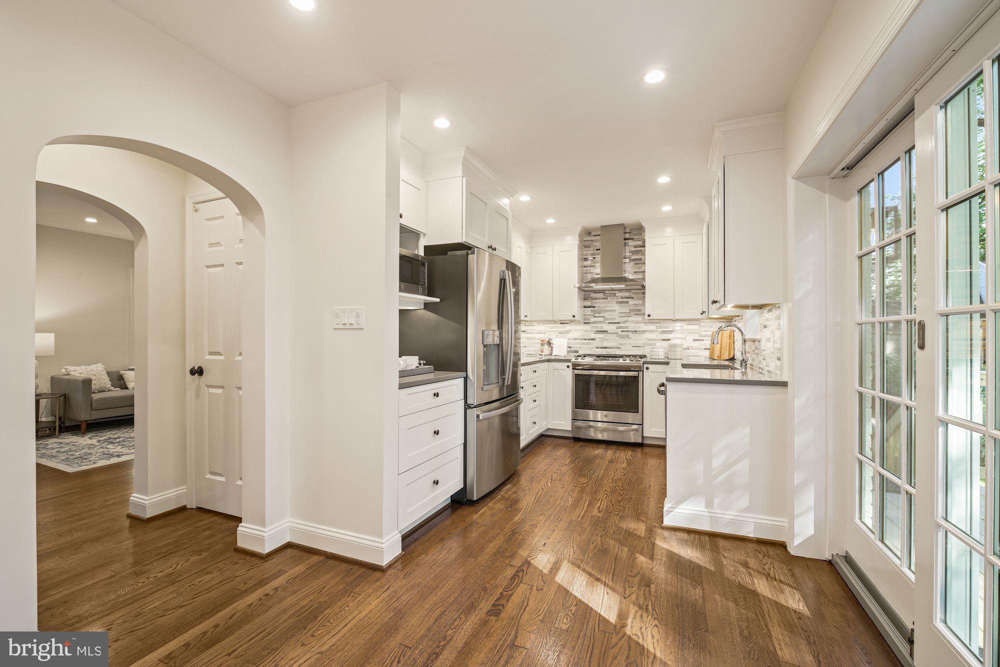 2817 Covington Road Silver Spring, MD 20910 - Photo 3 of 24 Gallery Image 3