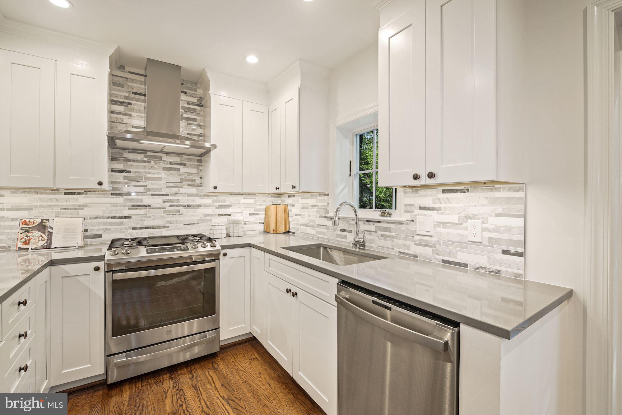 2817 Covington Road Silver Spring, MD 20910 - Photo 4 of 24 Gallery Image 4