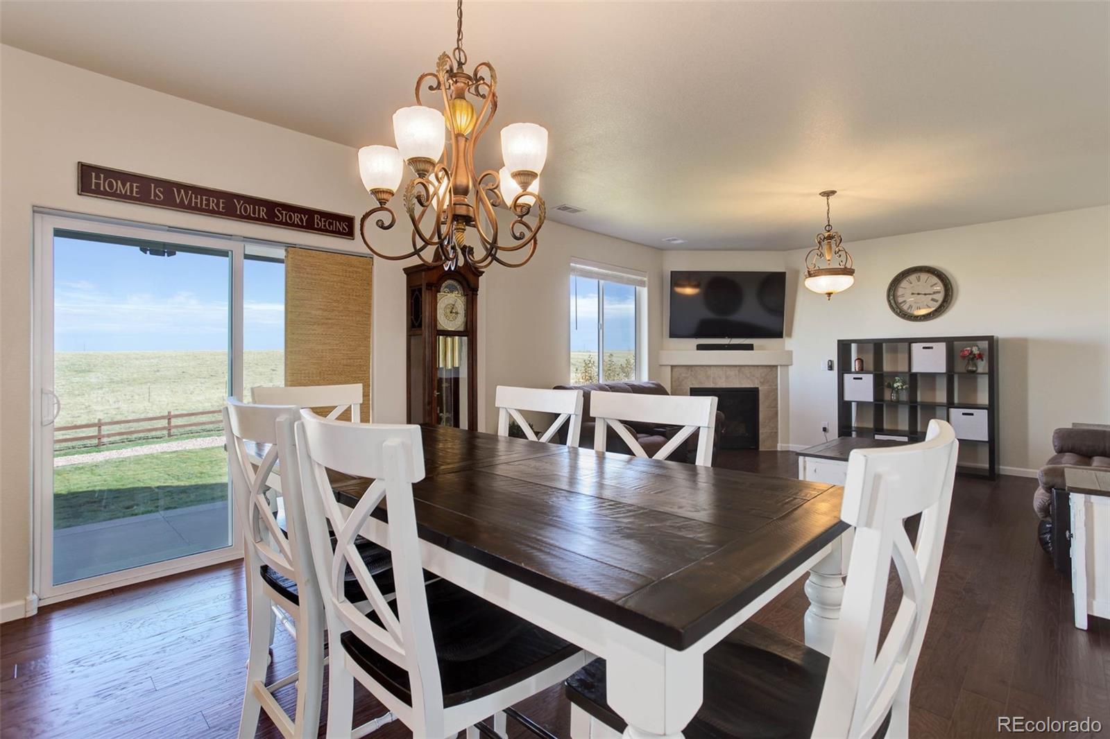 5784 Desert Inn Loop Elizabeth, CO 80107 - Photo 18 of 48 Gallery Image 18
