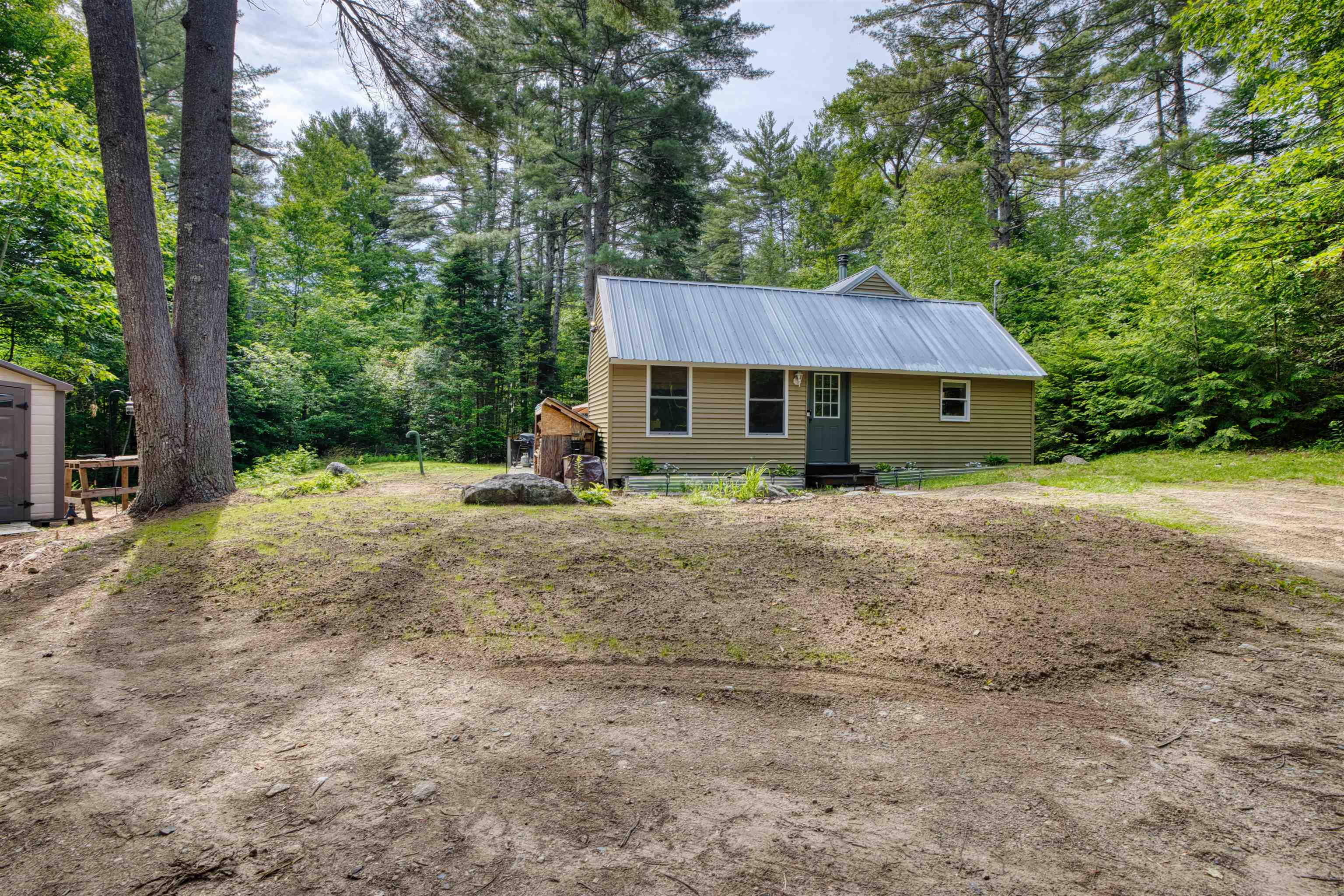 29 Gray Fox Road Effingham, NH 03882 - Photo 26 of 37