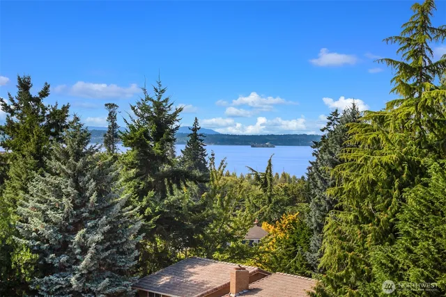 $795,000 | 1071 4th Avenue South, Unit 302, Edmonds, WA 98020