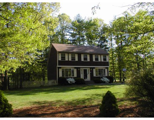 17 Adams Road Dracut, MA 01826 - Photo 1 of 7 Gallery Image 1