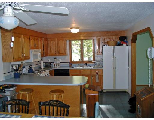 17 Adams Road Dracut, MA 01826 - Photo 3 of 7 Gallery Image 3