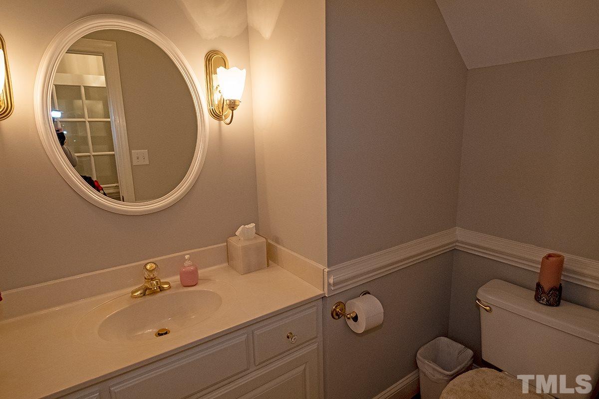 205 Reedham Way Raleigh, NC 27615 - Photo 9 of 30 Gallery Image 9