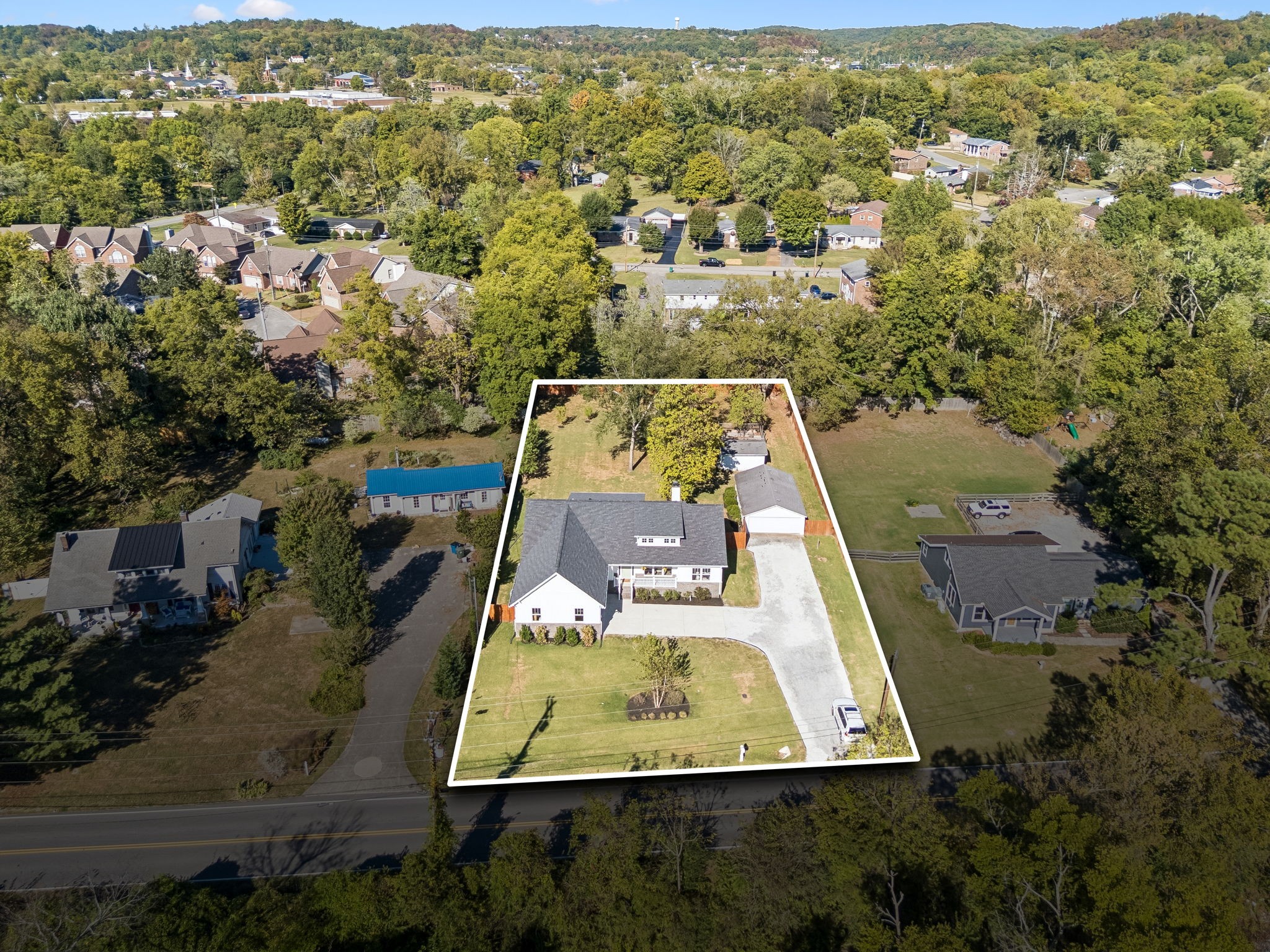 352 Bellevue Road Nashville, TN 37221 - Photo 3 of 87 Gallery Image 3