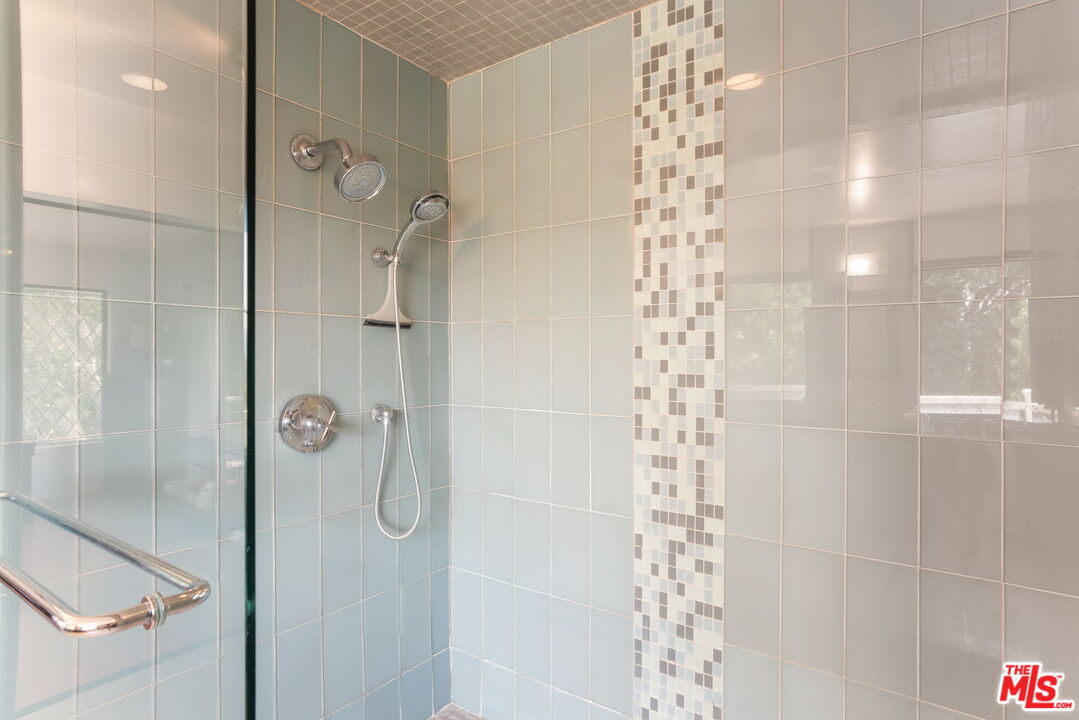 2829 Bottlebrush Drive Los Angeles, CA 90077 - Photo 22 of 40 a bathroom with a shower
