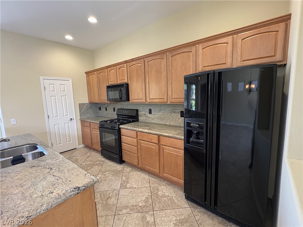 10 Caprington Road Henderson, NV 89052 - Photo 17 of 30