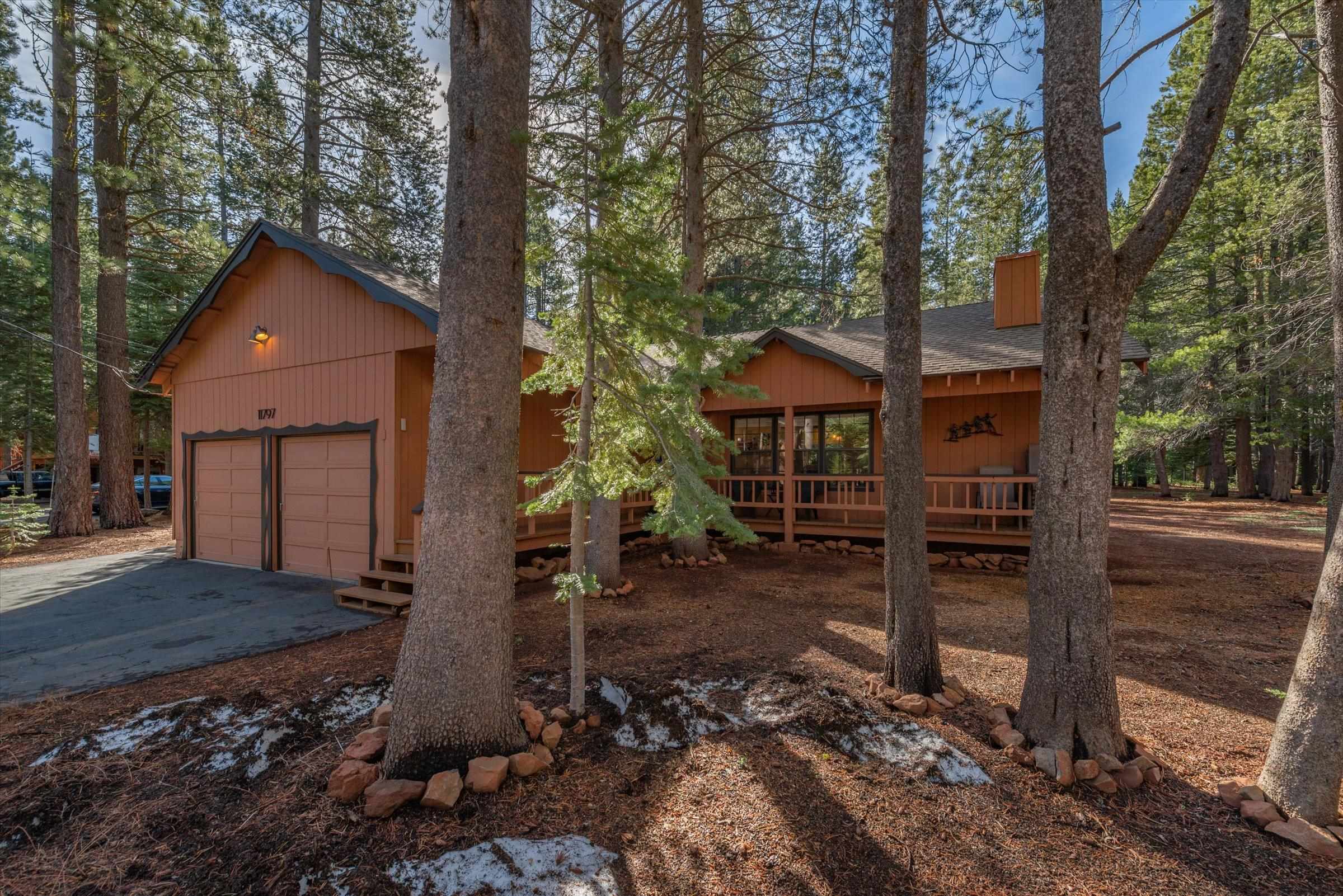 11797 Baden Road Truckee, CA 96161 - Photo 2 of 21 Gallery Image 2