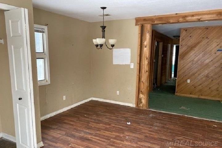 2815 West Burt Road Montrose, MI 48457 - Photo 9 of 20